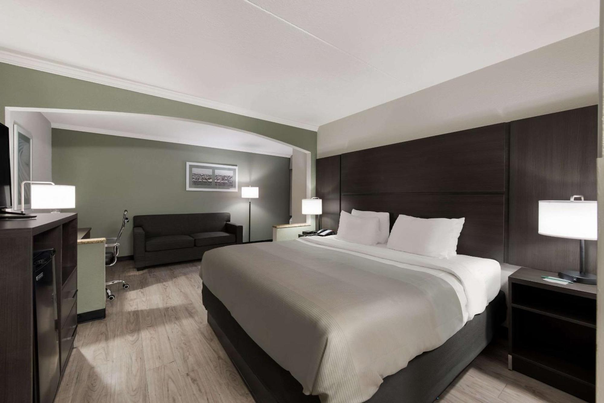 Quality Inn Merriam Kansas City Eksteriør billede
