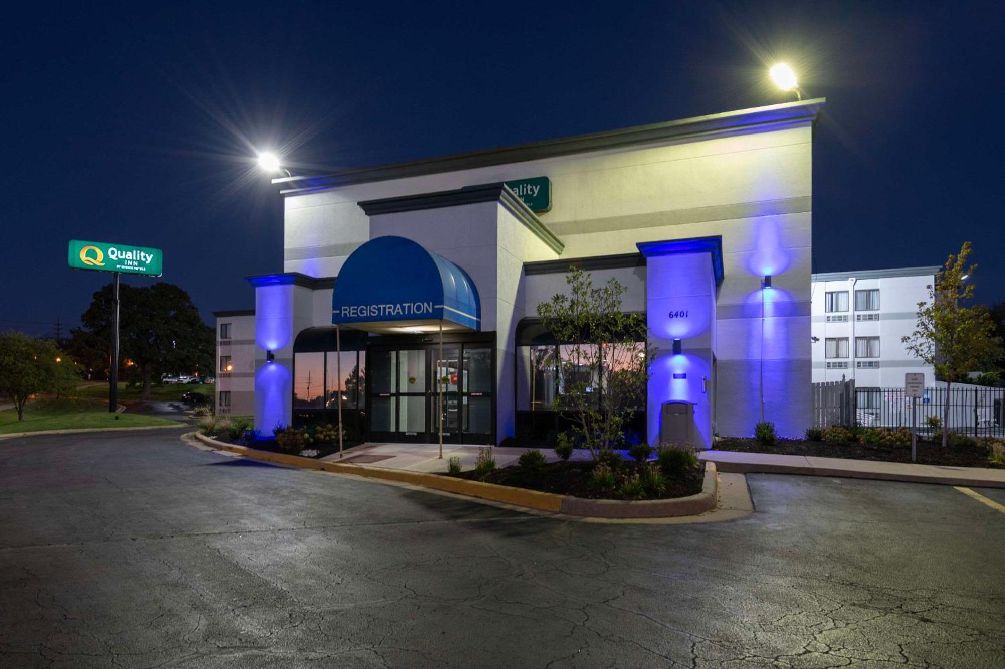 Quality Inn Merriam Kansas City Eksteriør billede